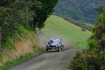 Paddon secures sixth title on Rally NZ opening day