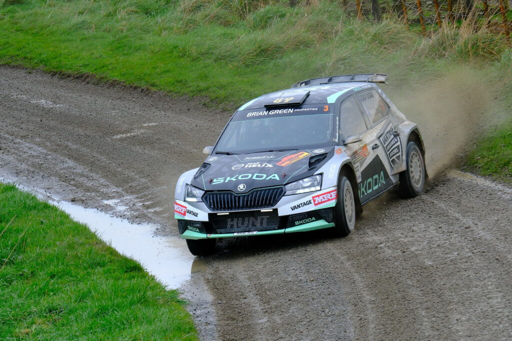 It all comes down to this - Hunt v Paddon for title