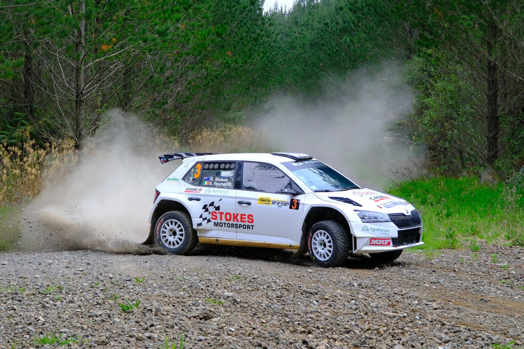 Stokes holds off Hunt for BOP win